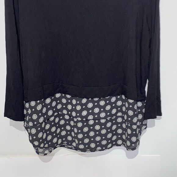 Michael Kors Women's Black Long Sleeve Mixed Media Scoop Neck Blouse Size Large - Picture 9 of 9
